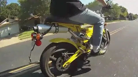 Yellow Sachs MadAss 125 | MicBergsma